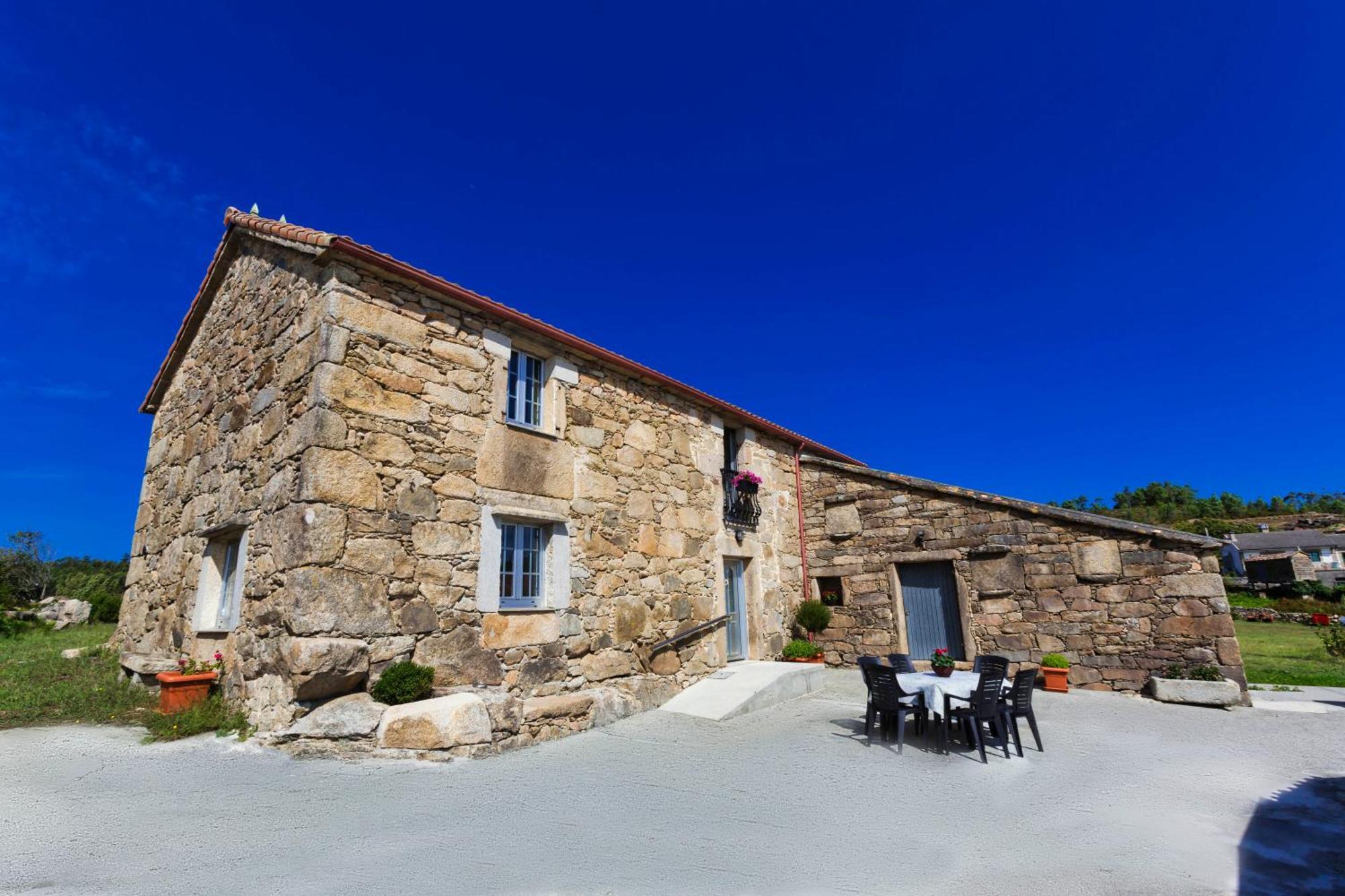 Casa De Valente - * Camarinas